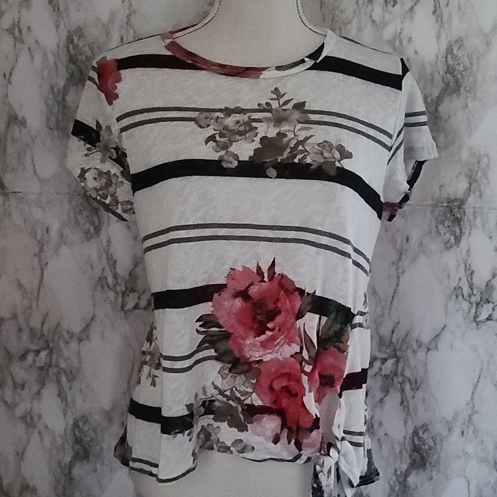 Petit Gateau striped top size medium